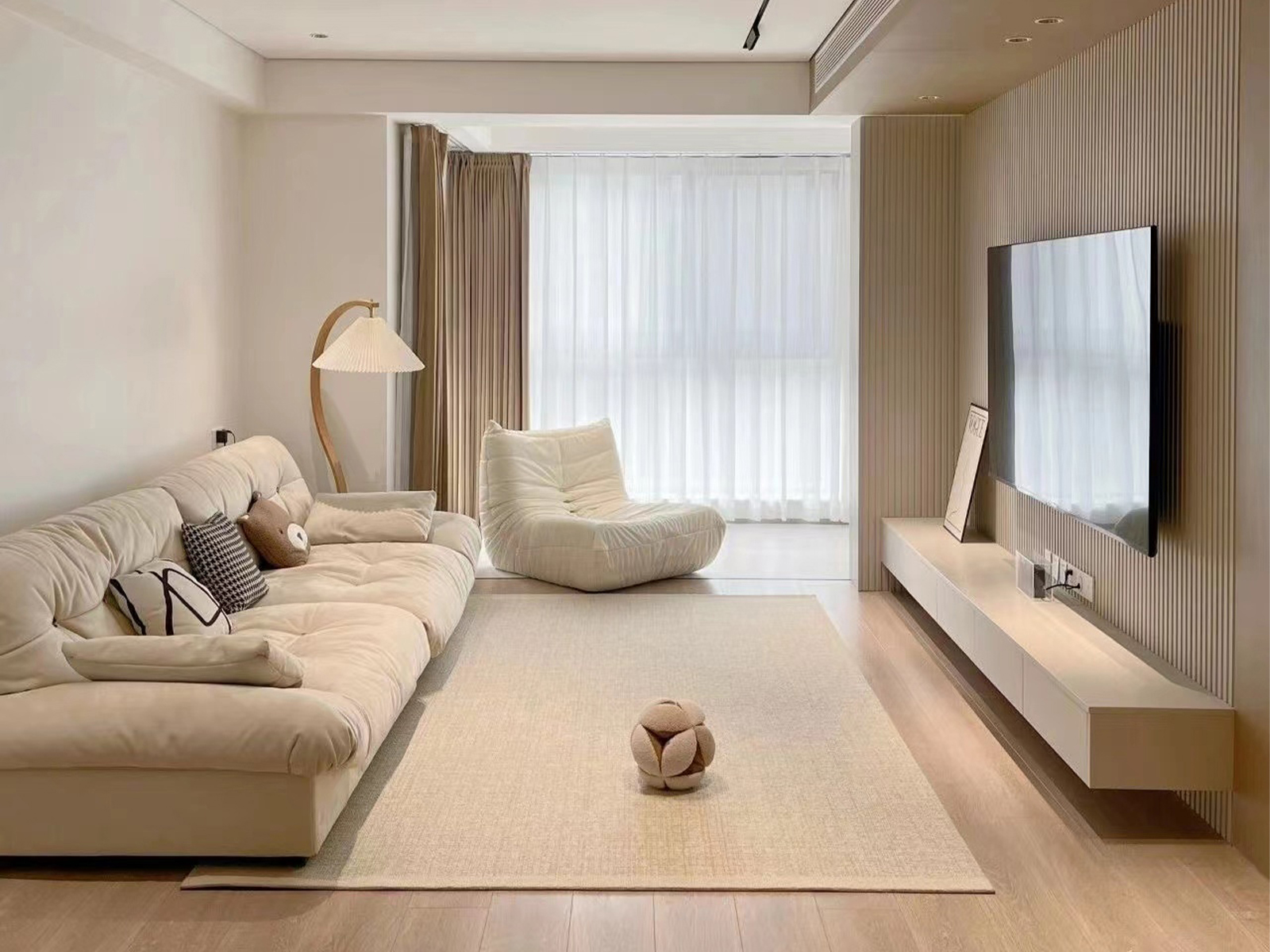 溫馨原木風(fēng)，舒適一隅