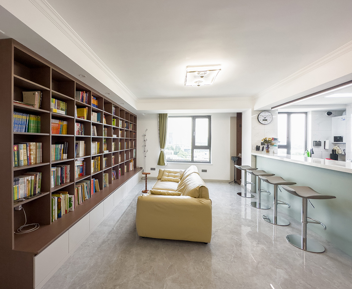 書香與咖啡香交織，現(xiàn)代風(fēng)雅居大公開