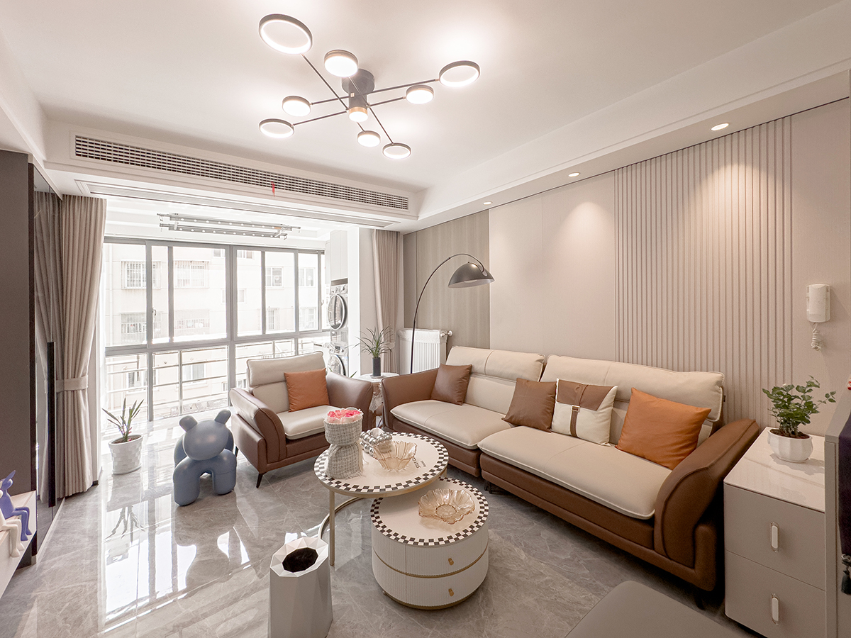 米色溫柔鄉(xiāng)，現(xiàn)代客廳的精致生活藝術(shù)