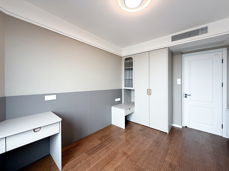 簡約格調設計，營造寧靜舒適生活空間