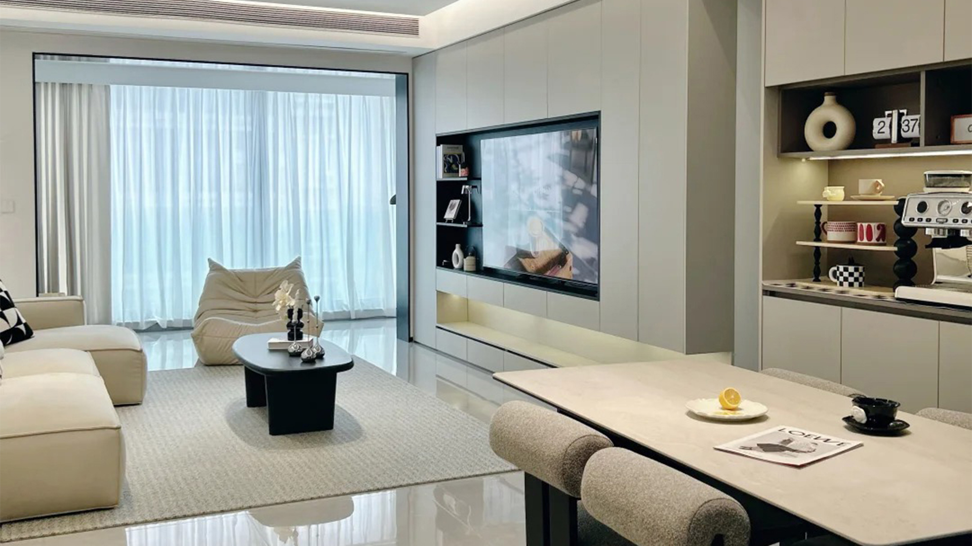 簡約風(fēng)裝修靈感 | 中性色調(diào)與流暢線條的質(zhì)感對話